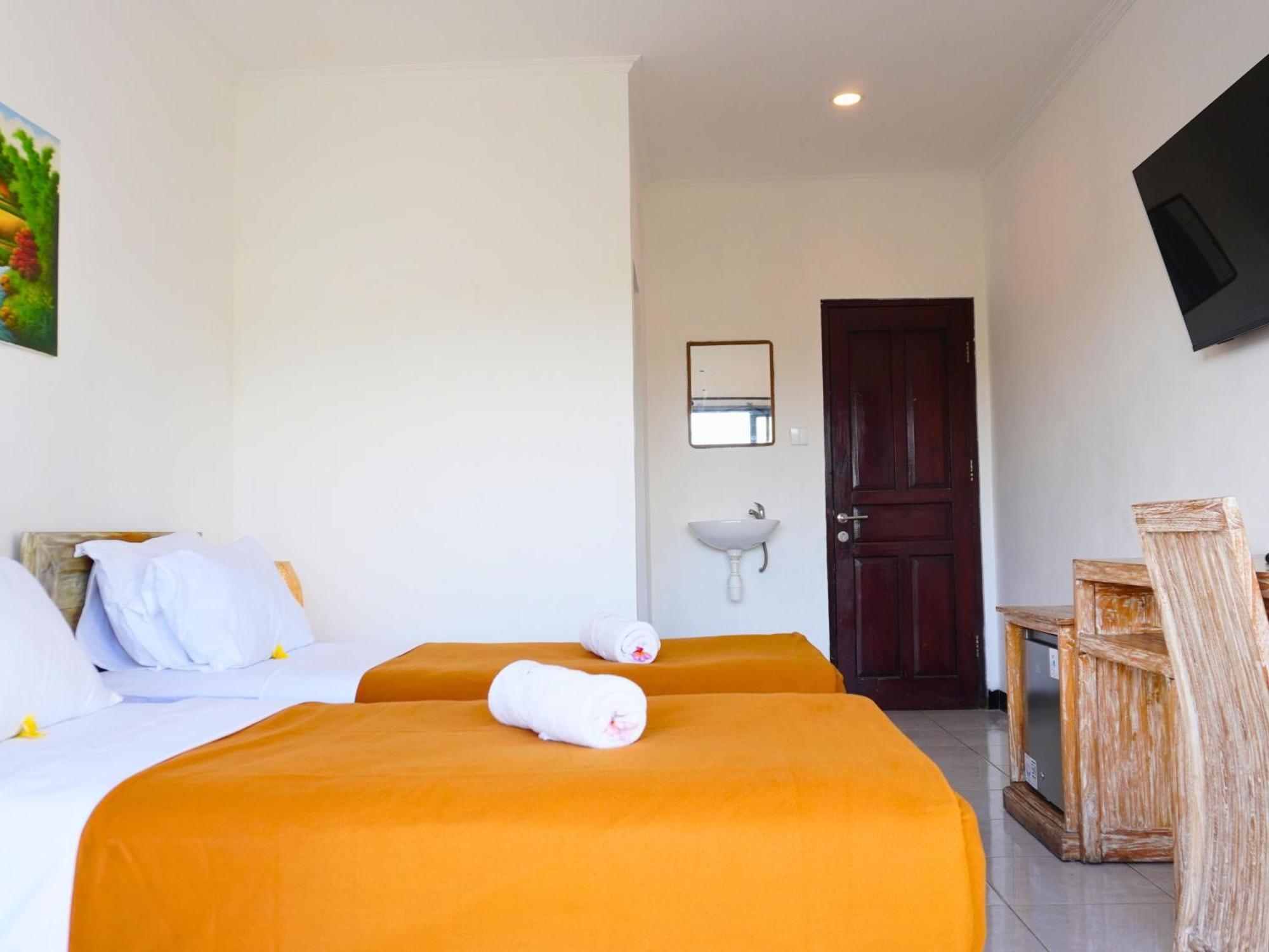 Summer Of Surf Hostel Uluwatu Ungasan Exterior foto
