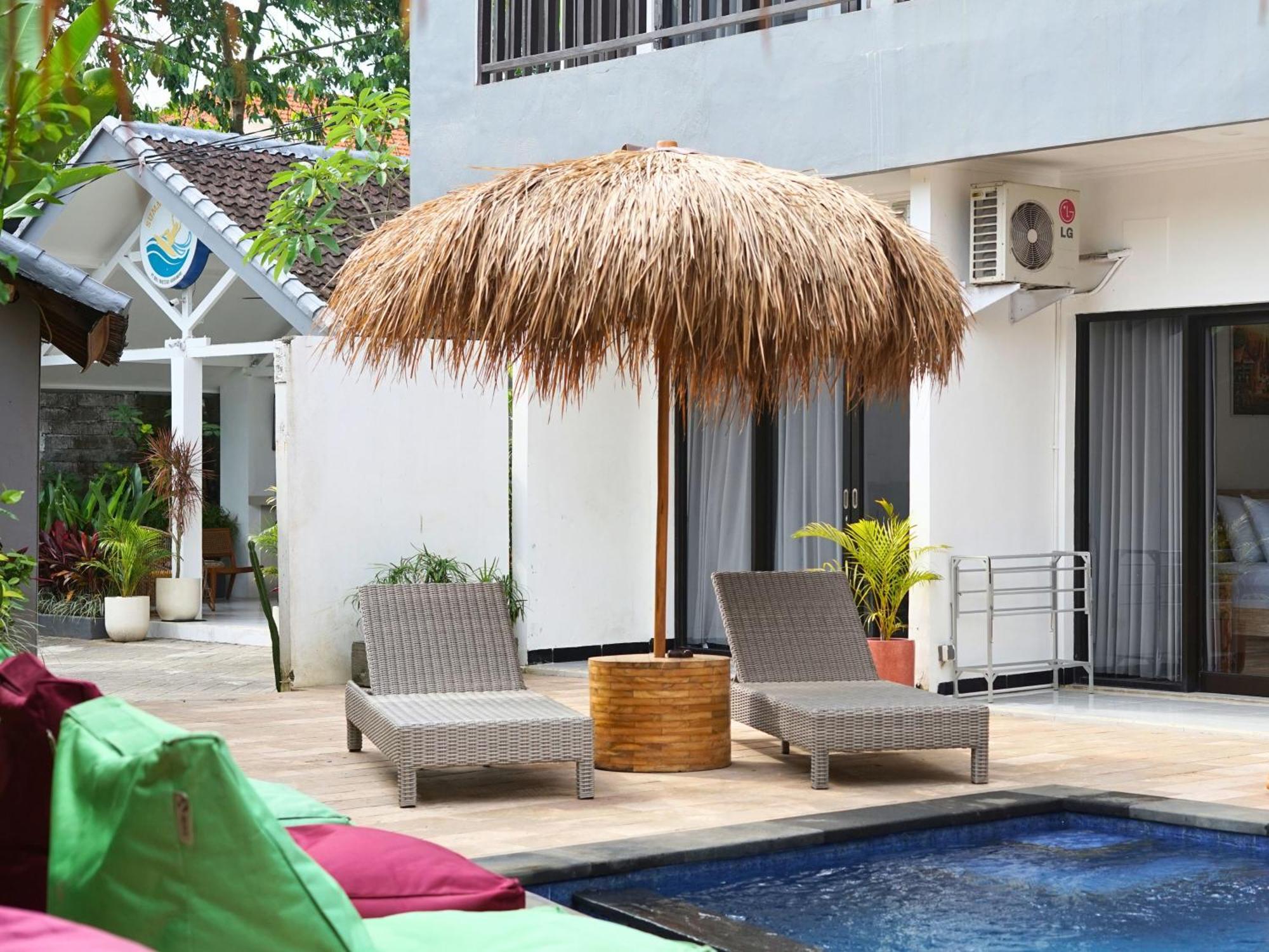 Summer Of Surf Hostel Uluwatu Ungasan Exterior foto